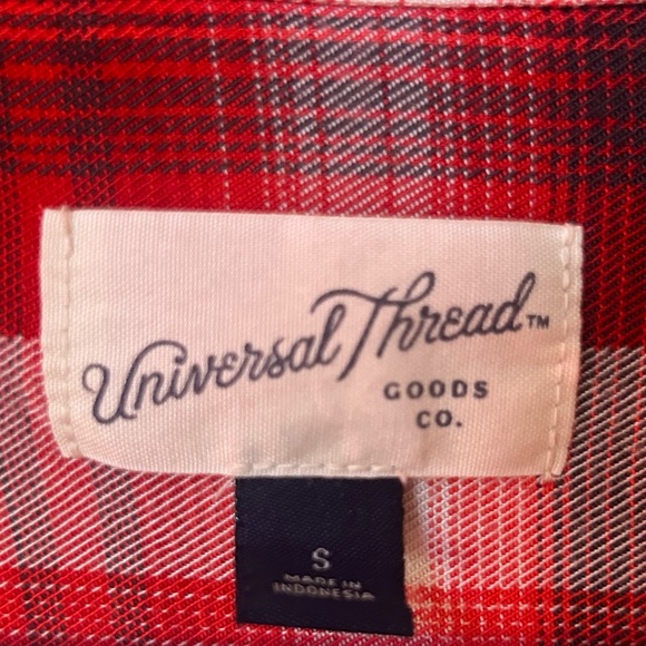 UNIVERSAL THREAD Red Flannel - Picture 3 of 4